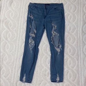BlueSpice distressed jeans!